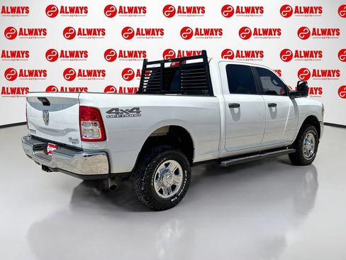 Used 2023 RAM 2500 Big Horn AWD/4WD image 5