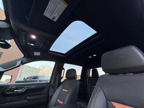 Used 2022 GMC Sierra 1500 AT4 w/ AT4 Premium Package image 24