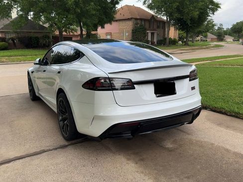 Used 2026 Tesla Model S Plaid image 3