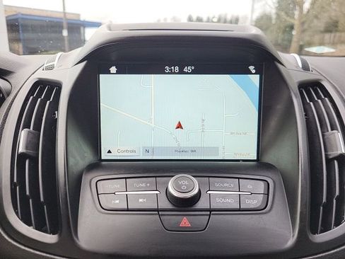 Used 2017 Ford Escape SE w/ Equipment Group 201A image 15