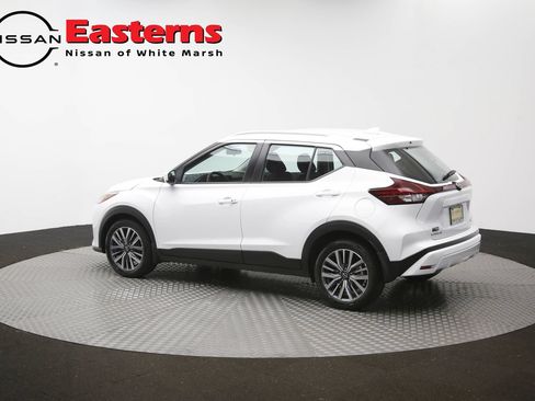 Used 2024 Nissan Kicks SV FWD image 61