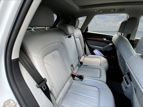 Used 2022 Audi Q5 2.0T Premium Plus AWD/4WD image 25
