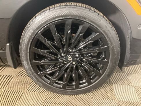 Used 2024 Hyundai Santa Fe Calligraphy image 30