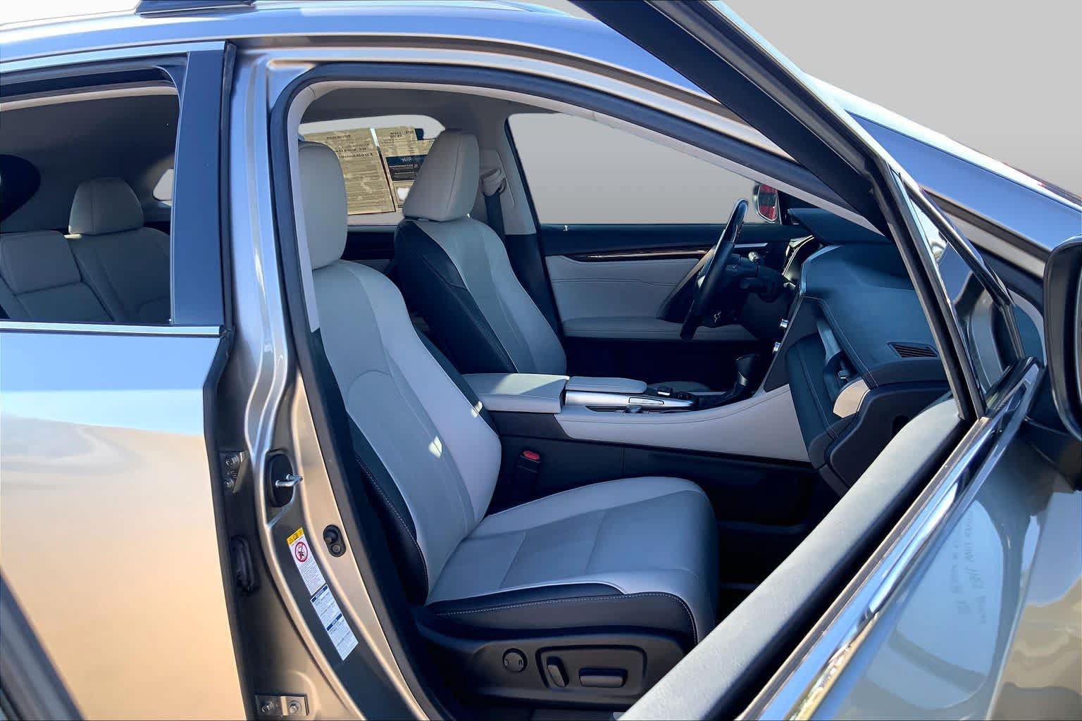 Used 2018 Lexus RX 350 AWD w/ Premium Package image 9