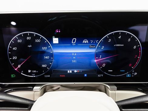 Certified 2024 Mercedes-Benz Maybach S 580 4MATIC image 14