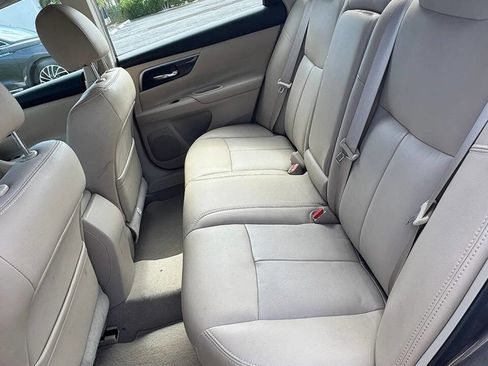 Used 2013 Nissan Altima 2.5 S FWD image 11