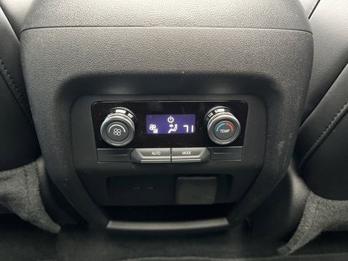 New 2026 Buick Enclave Sport Touring w/ Power Package image 40