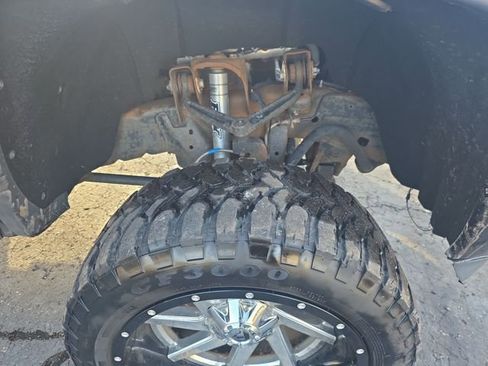 Used 2015 GMC Sierra 2500 Denali image 31