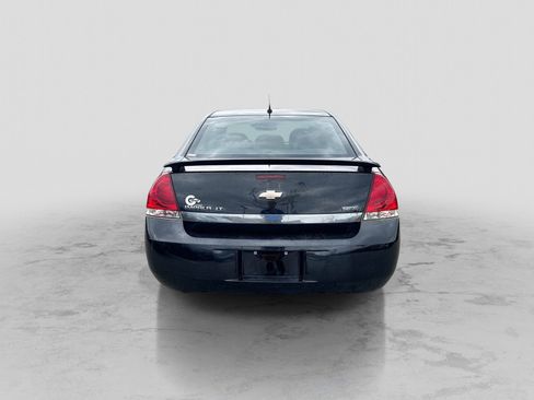 Used 2011 Chevrolet Impala LT FWD image 5