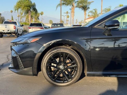 Used 2025 Toyota Camry SE AWD/4WD image 22