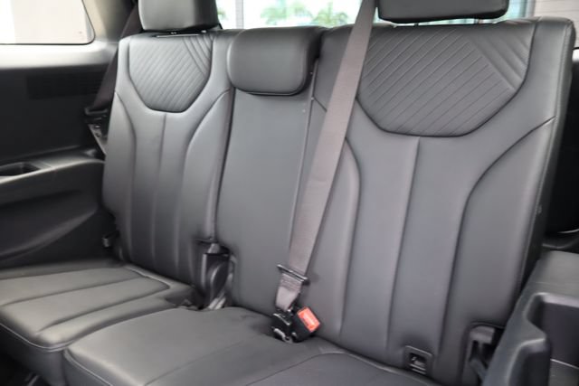 Used 2024 Hyundai Palisade SEL FWD image 18