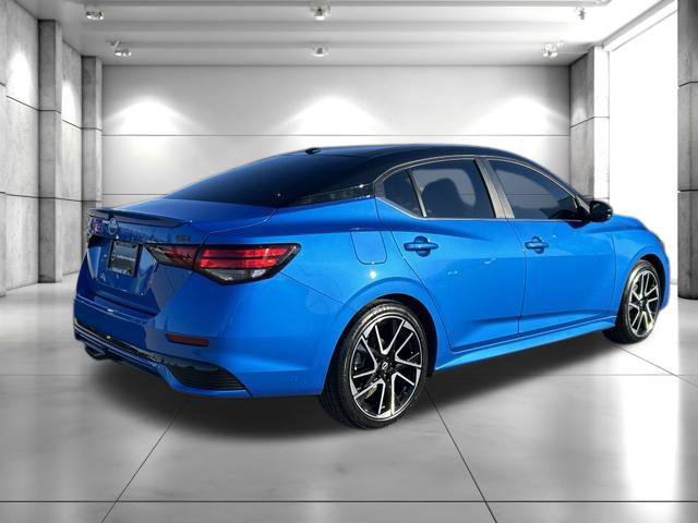 Certified 2025 Nissan Sentra SR FWD image 7