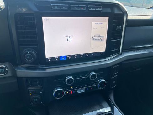 Used 2024 Ford F350 Platinum image 14