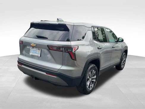 Certified 2025 Chevrolet Equinox LT FWD image 4