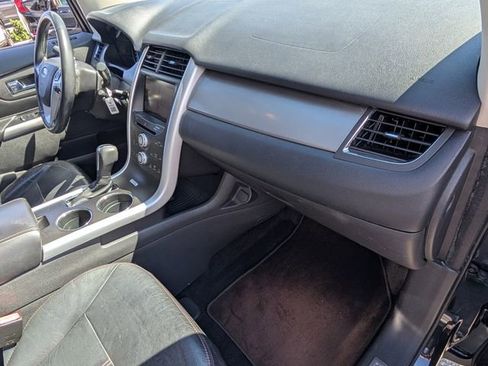Used 2013 Ford Edge SEL image 19
