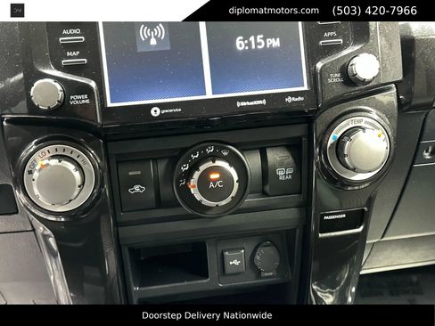 Used 2020 Toyota 4Runner TRD Off-Road image 27