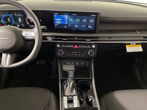 New 2026 Hyundai Tucson SEL image 16