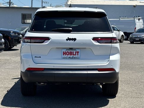 New 2026 Jeep Grand Cherokee L Limited AWD/4WD image 4