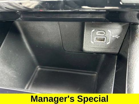Used 2022 Jeep Compass Trailhawk w/ Trailhawk Elite Group AWD/4WD image 33