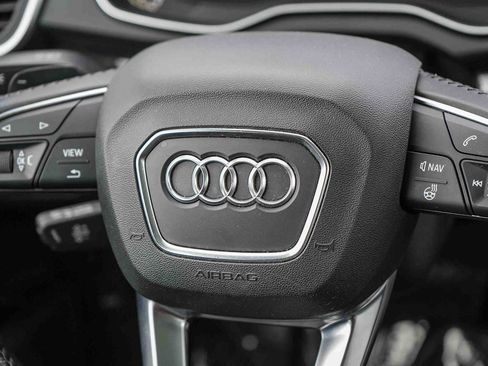 Used 2020 Audi Q5 2.0T Premium Plus w/ Premium Plus Package AWD/4WD image 24