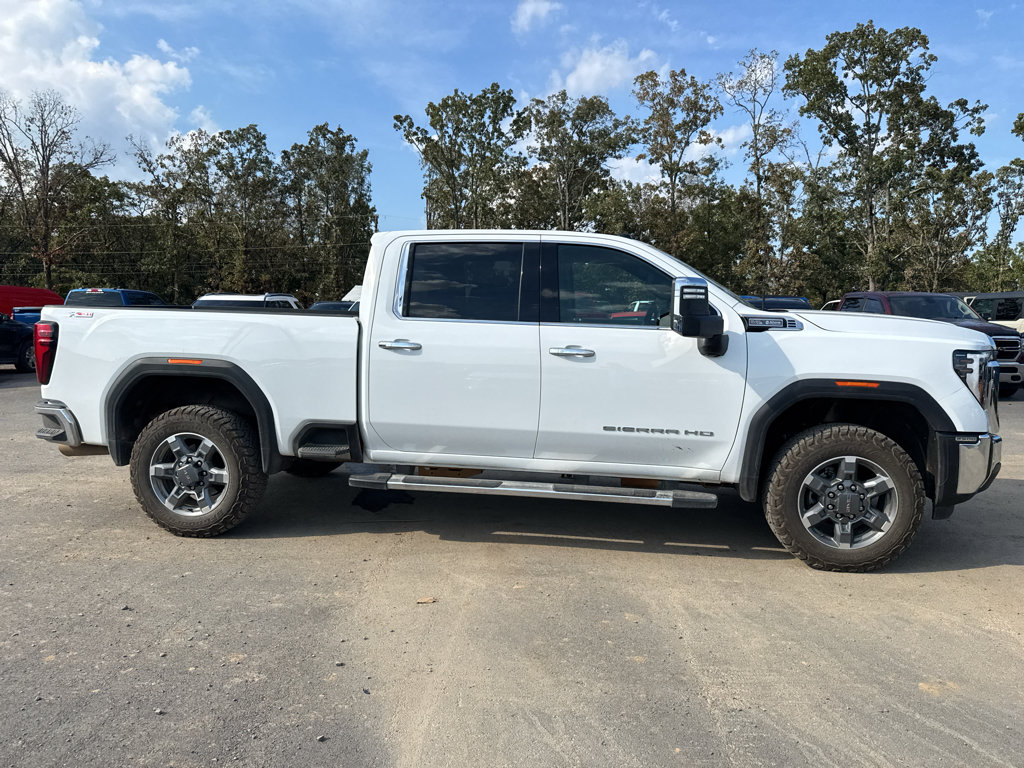Used 2025 GMC Sierra 2500 SLT w/ SLT Premium Package AWD/4WD image 4