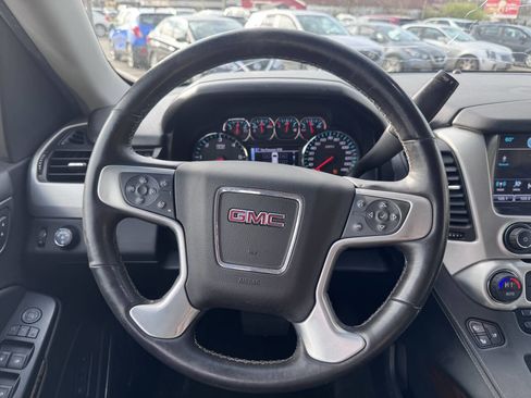 Used 2017 GMC Yukon SLT image 22