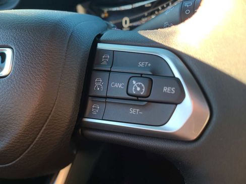 New 2024 Jeep Compass Trailhawk w/ Sun and Sound Group image 29