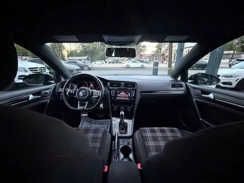 Used 2015 Volkswagen GTI S FWD image 28