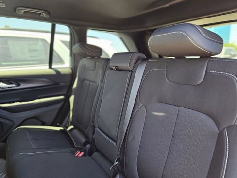New 2026 Jeep Grand Cherokee Laredo RWD image 23