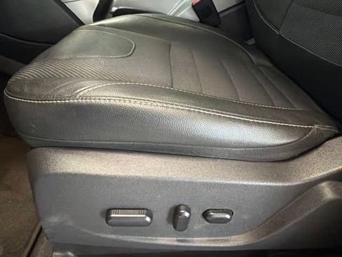 Used 2014 Ford Escape SE w/ SE Chrome Package FWD image 14