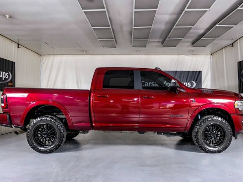 Used 2022 RAM 2500 Laramie w/ Night Edition AWD/4WD image 5