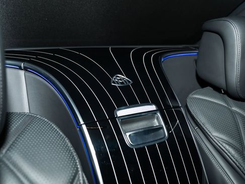 Certified 2022 Mercedes-Benz Maybach S 580 4MATIC image 52