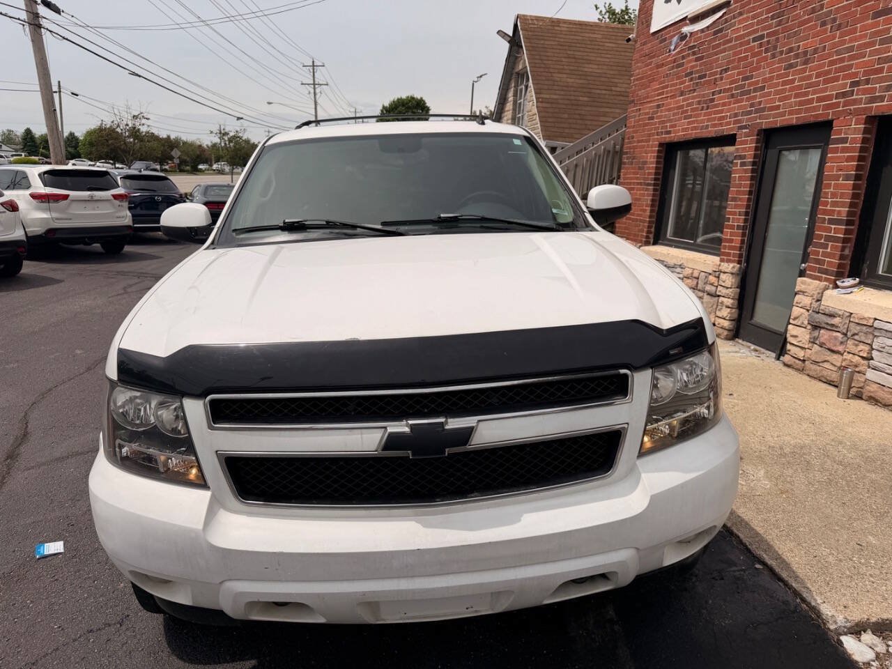 Used 2007 Chevrolet Suburban LT w/ LT Preferred Equipment Group AWD/4WD image 3