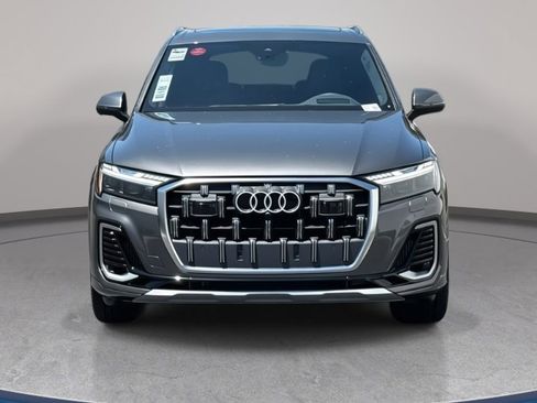 New 2025 Audi Q7 3.0T Prestige image 2