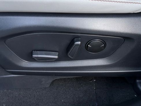 New 2026 Ford Explorer Active w/ Active Comfort Package RWD image 15