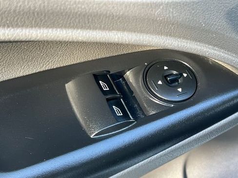 Used 2020 Ford Transit Connect XL image 12