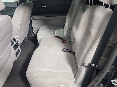 Certified 2017 Honda Pilot EX image 17