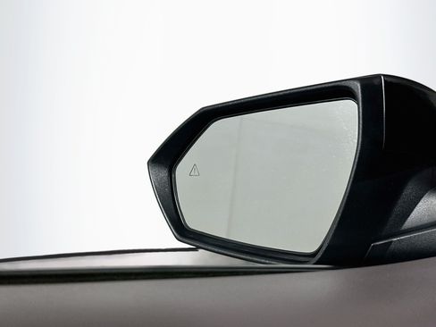 Used 2025 Hyundai Elantra Sport FWD image 16