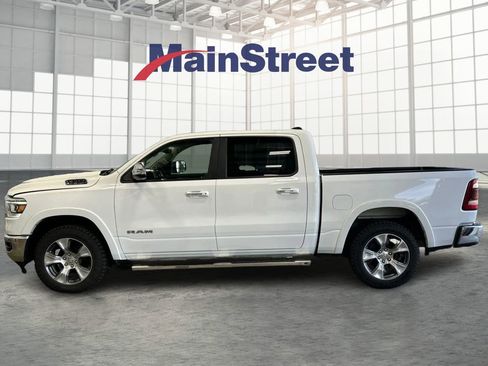 Used 2021 RAM 1500 Laramie AWD/4WD image 2