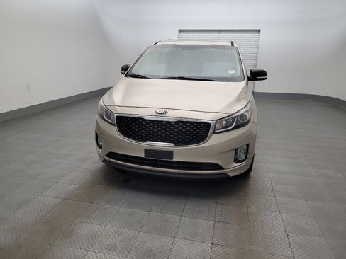 Used 2017 Kia Sedona EX FWD image 15