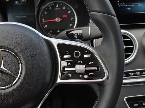 Used 2020 Mercedes-Benz C 300 Sedan image 18