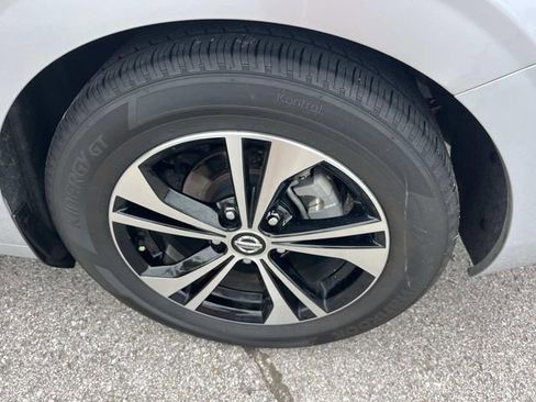 Used 2023 Nissan Sentra SV w/ All-Weather Package FWD image 11