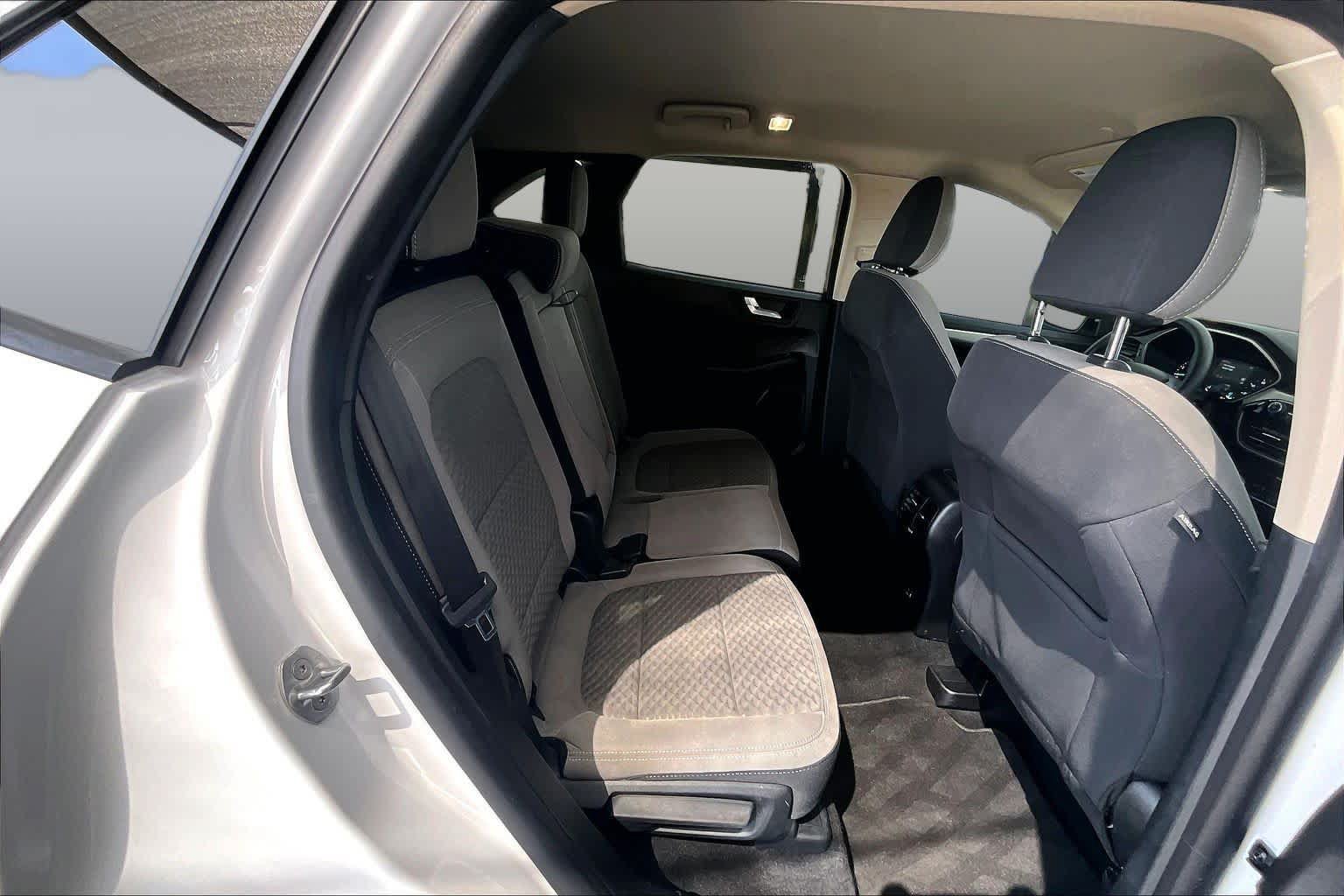 Used 2020 Ford Escape SE FWD image 20