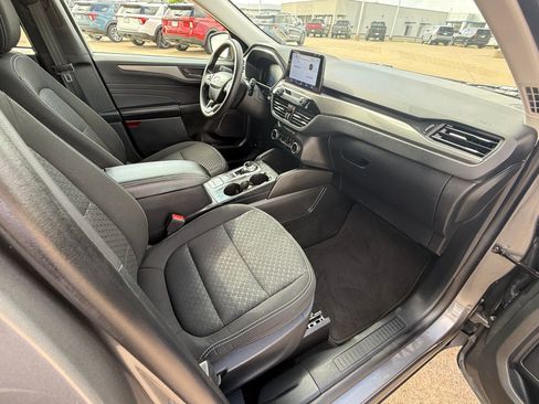 Certified 2025 Ford Escape Active AWD/4WD image 17