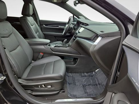 Used 2023 Cadillac XT5 Premium Luxury AWD/4WD image 37