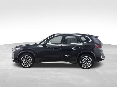Used 2025 BMW X1 xDrive28i w/ Convenience Package image 2