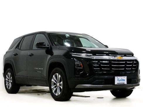 Used 2025 Chevrolet Equinox LT image 1