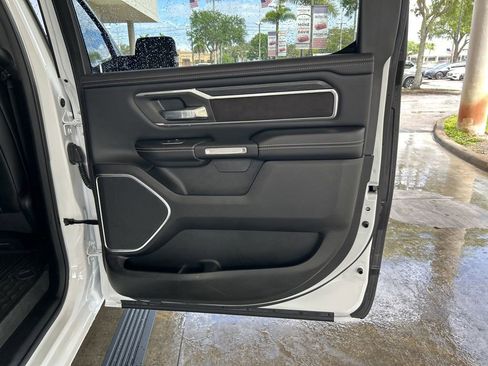 Used 2023 RAM 1500 Laramie image 36