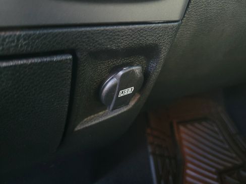 Used 2022 RAM 1500 Classic Warlock w/ Electronics Group image 9