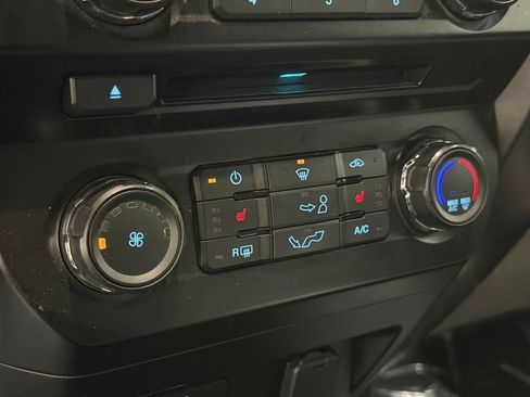 Used 2016 Ford F150 XLT w/ Equipment Group 302A Luxury image 37